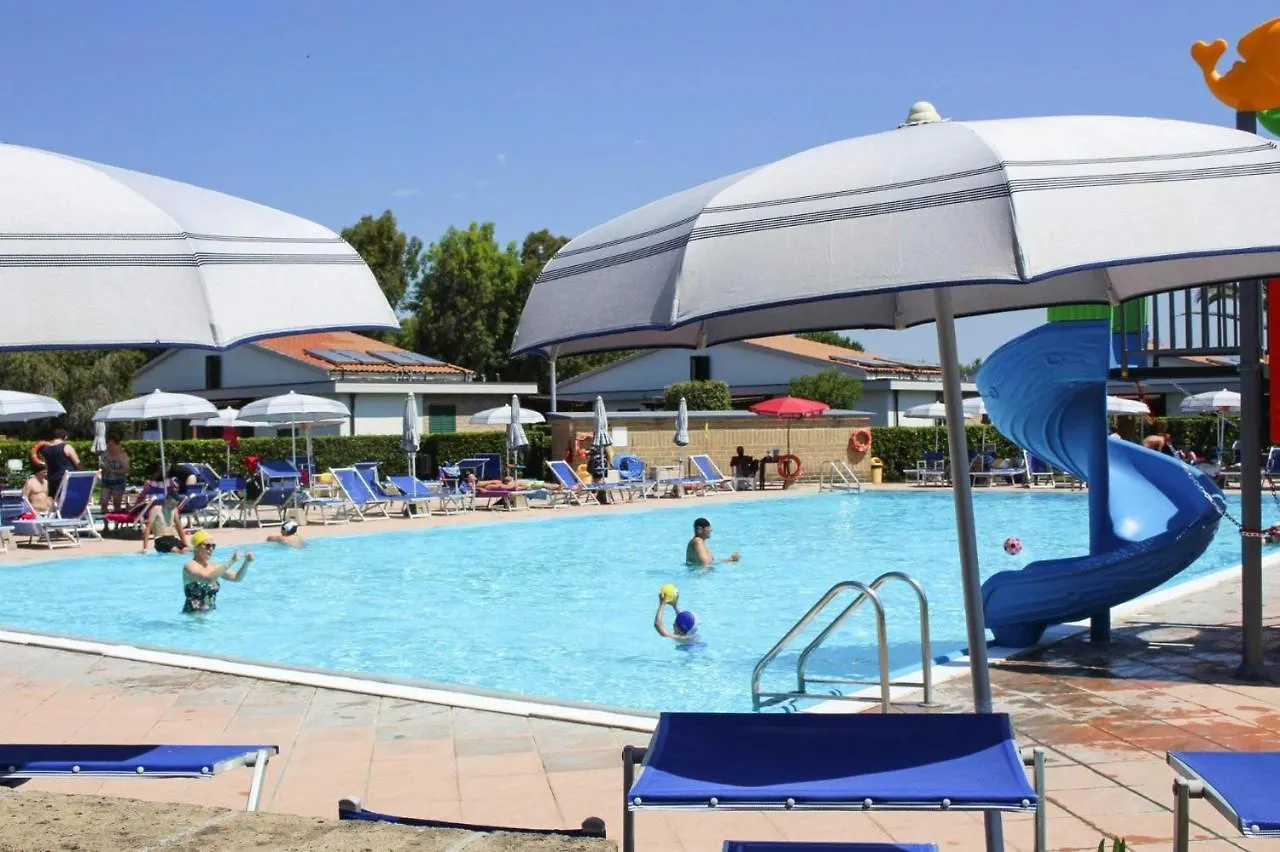 Apartment In Cecina Mare With Outdoor Pool Marina di Cecina 0*,  Italy