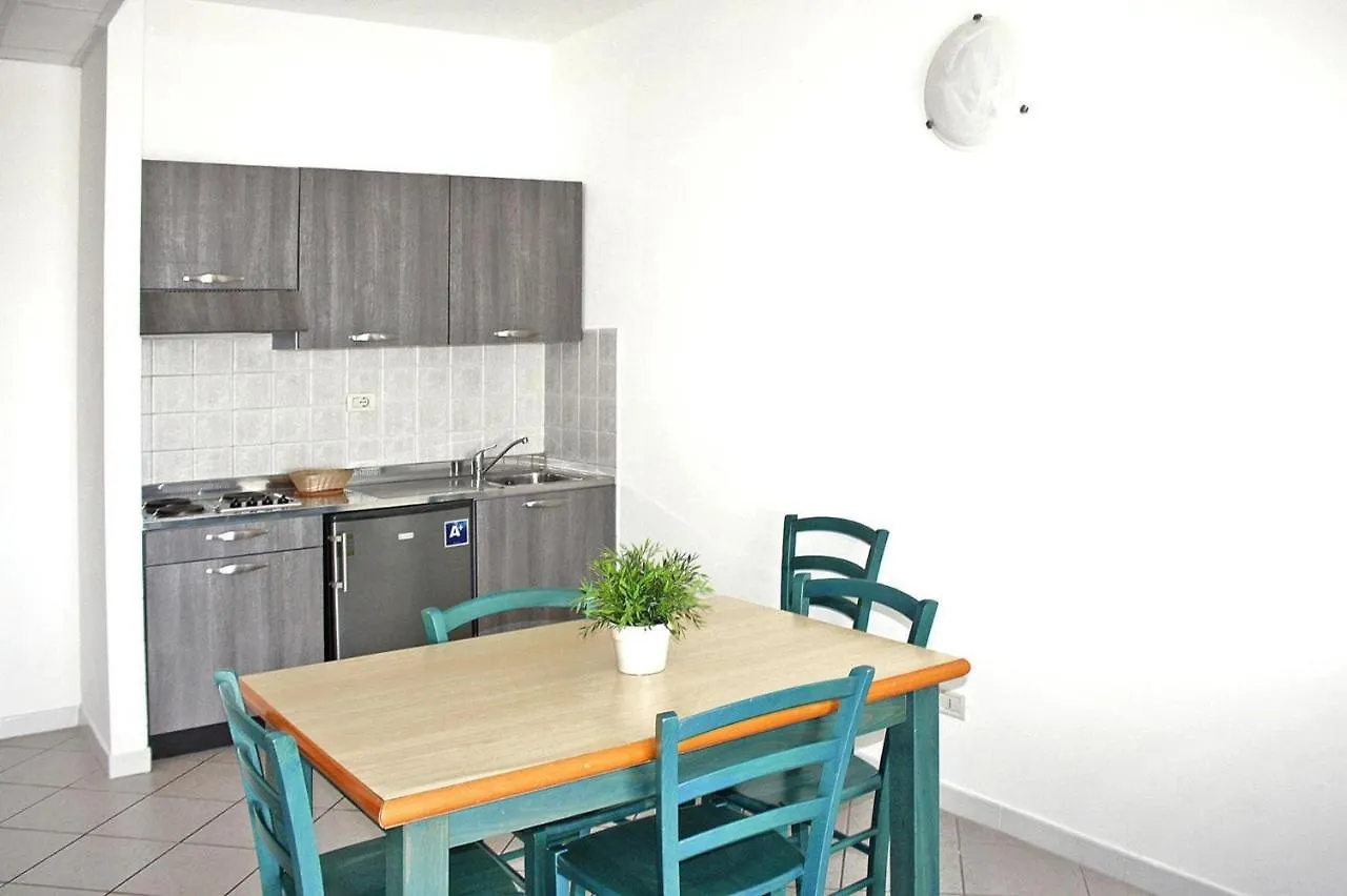 Apartment In Cecina Mare With Outdoor Pool Marina di Cecina 0*,