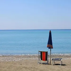 A Due Passi Dal Mare Affittacamere